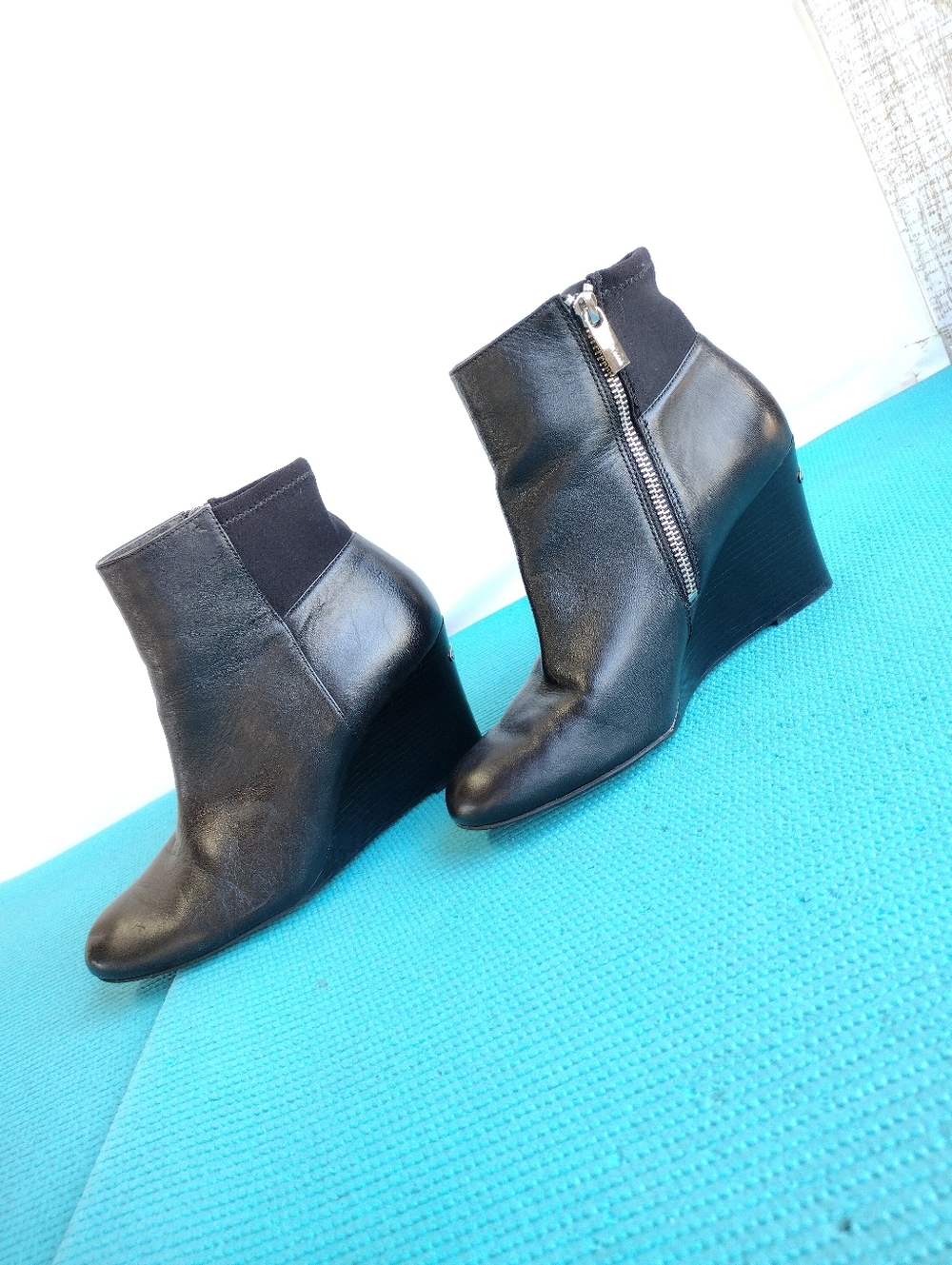 Michael Michael Kors Leather Zip High Wedge Heel Women's Ankle Boots Size 8